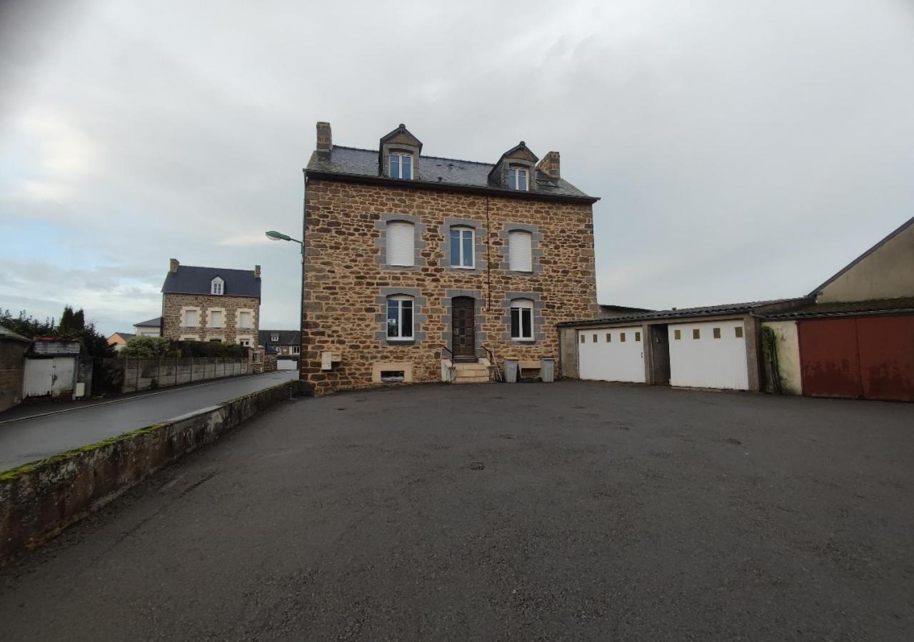 Appartamento Le Petit Mélorien Saint-Méloir-des-Ondes Esterno foto
